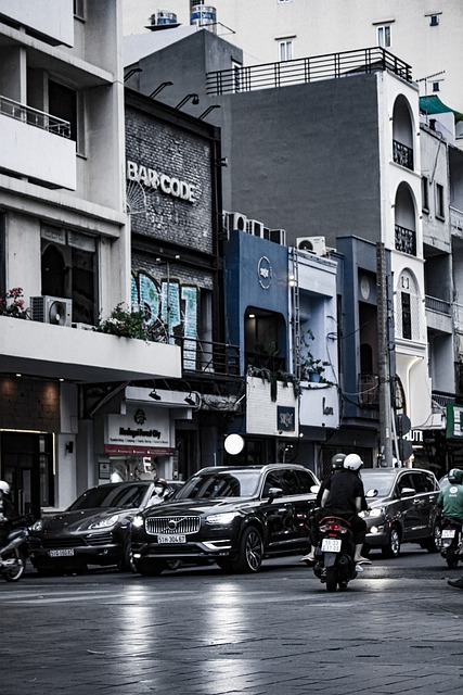 Free download city street cars saigon vehicles free picture to be edited with GIMP free online image editor