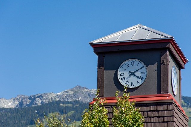 Free download clock roman numeral tower clock free picture to be edited with GIMP free online image editor