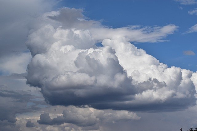 Download gratuito Cloud Dump Sky - foto o immagine gratuita da modificare con l'editor di immagini online di GIMP