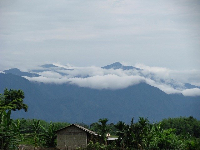 Libreng download Cloud Mountains Landscape - libreng larawan o larawan na ie-edit gamit ang GIMP online na editor ng imahe