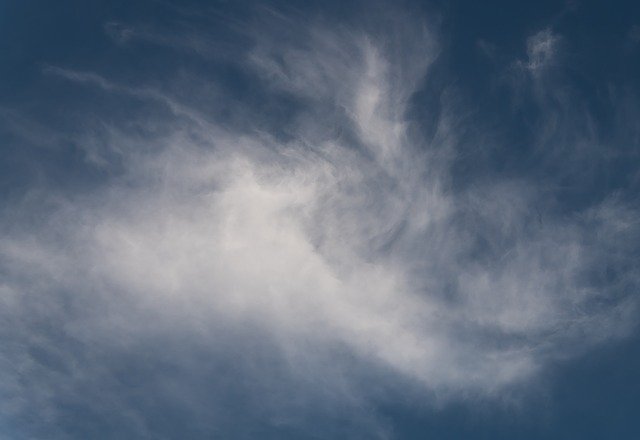 Téléchargement gratuit Nuages ​​Blanc Gris - photo ou image gratuite à modifier avec l'éditeur d'images en ligne GIMP