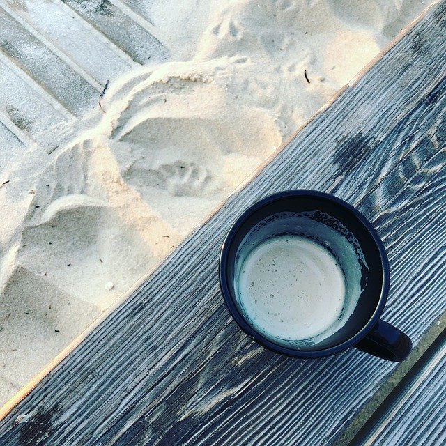 Descarga gratuita Coffee Beach Sand: foto o imagen gratuita para editar con el editor de imágenes en línea GIMP