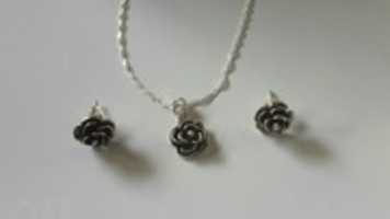 Free download collar flor free photo or picture to be edited with GIMP online image editor