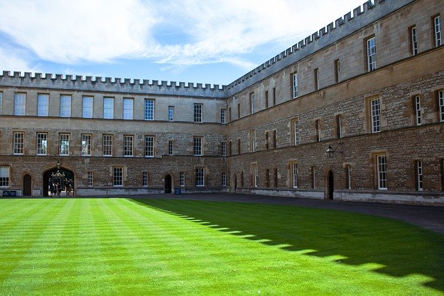 Free picture College Oxford -  to be edited by GIMP free image editor by OffiDocs