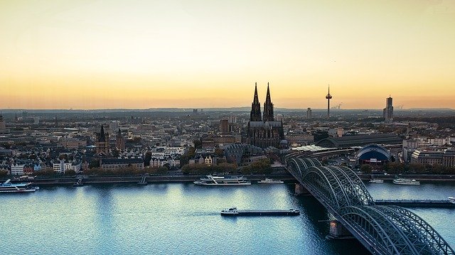 Muat turun percuma Cologne Rhine Dom - foto atau gambar percuma untuk diedit dengan editor imej dalam talian GIMP