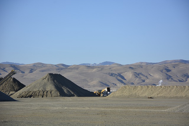 Free download construction plant aggregate piles free picture to be edited with GIMP free online image editor