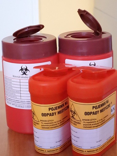 دانلود رایگان Containers For Medical Waste - عکس یا تصویر رایگان قابل ویرایش با ویرایشگر تصویر آنلاین GIMP