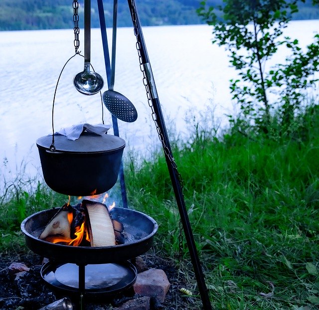 ดาวน์โหลดฟรี Cooking Outdoors Nature Sky - ภาพถ่ายหรือรูปภาพฟรีที่จะแก้ไขด้วยโปรแกรมแก้ไขรูปภาพออนไลน์ GIMP