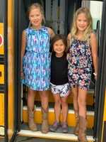 Free download cordle cousins free photo or picture to be edited with GIMP online image editor