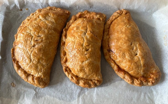 Free download cornish england pasties pastry free picture to be edited with GIMP free online image editor