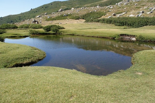 무료 다운로드 Corsican Nature - 무료 사진 또는 GIMP 온라인 이미지 편집기로 편집할 사진