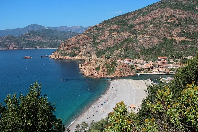 Download gratuito Porto marittimo della Corsica - foto o immagine gratuita da modificare con l'editor di immagini online di GIMP