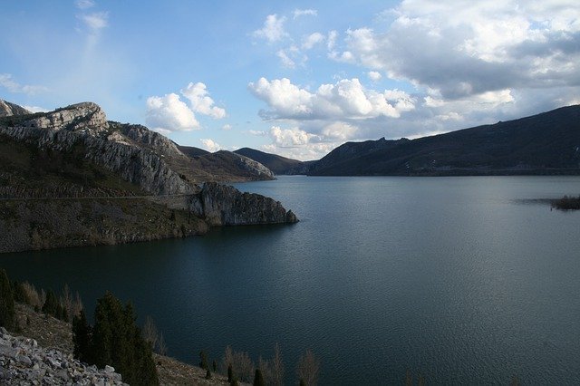 免费下载 Country Water Nature - 可使用 GIMP 在线图像编辑器编辑的免费照片或图片