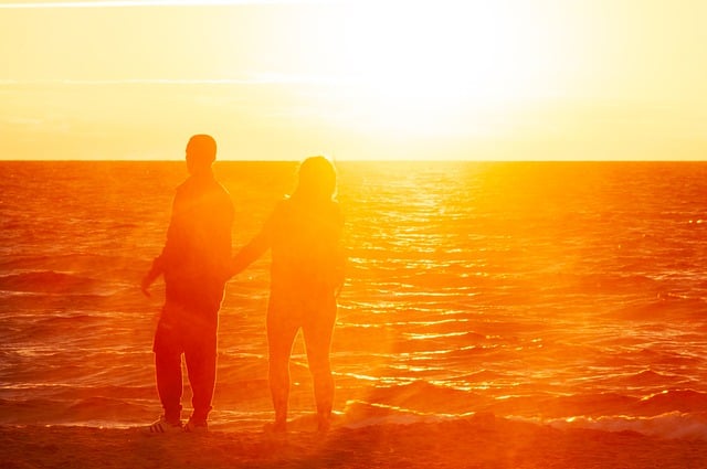 Free download couple beach sunset sea twilight free picture to be edited with GIMP free online image editor