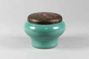 Free download Cover for a Porcelain Jar free photo or picture to be edited with GIMP online image editor