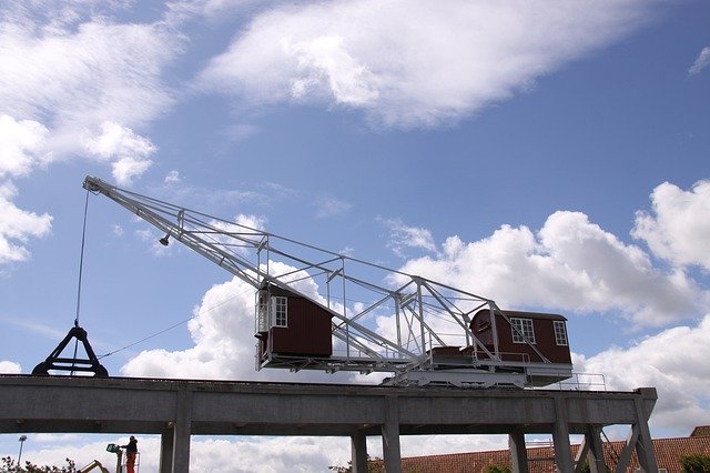 Bezpłatne pobieranie Crane Port Hoist - bezpłatne zdjęcie lub obraz do edycji za pomocą internetowego edytora obrazów GIMP