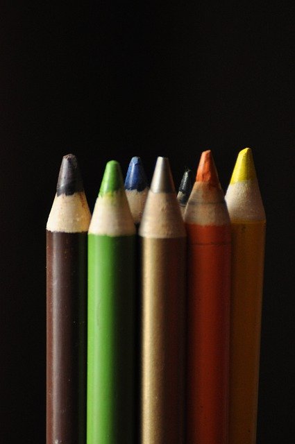 Muat turun percuma Crayons Pencils Colors To - foto atau gambar percuma untuk diedit dengan editor imej dalam talian GIMP