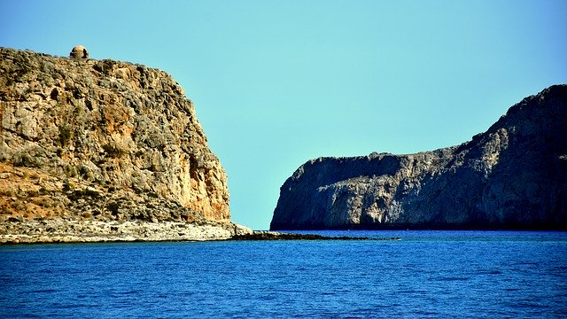 Скачать бесплатно Crete Rocks The Isthmus - бесплатное фото или изображение для редактирования с помощью онлайн-редактора изображений GIMP