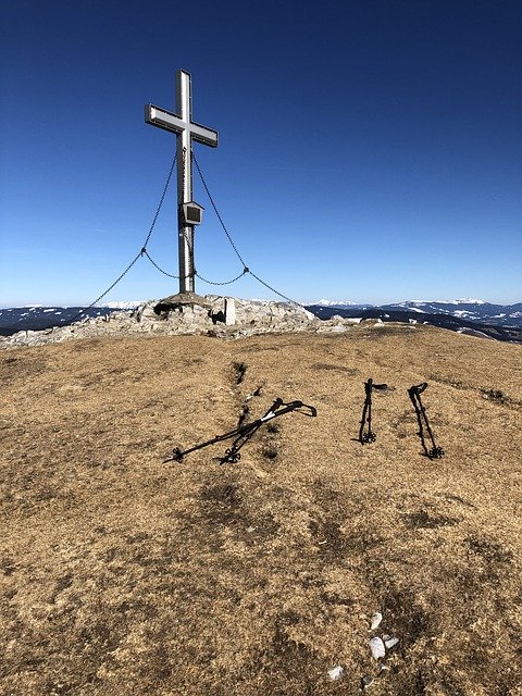 ดาวน์โหลดฟรี Cross Styria Hiking - ภาพถ่ายหรือรูปภาพฟรีที่จะแก้ไขด้วยโปรแกรมแก้ไขรูปภาพออนไลน์ GIMP
