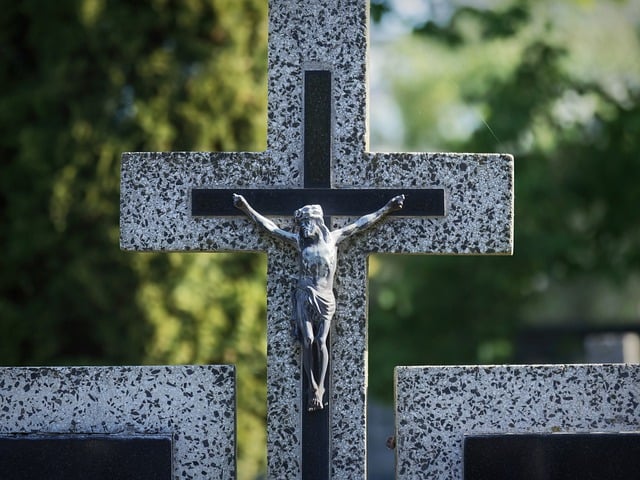 Free download cross tomb stone sculpture free picture to be edited with GIMP free online image editor