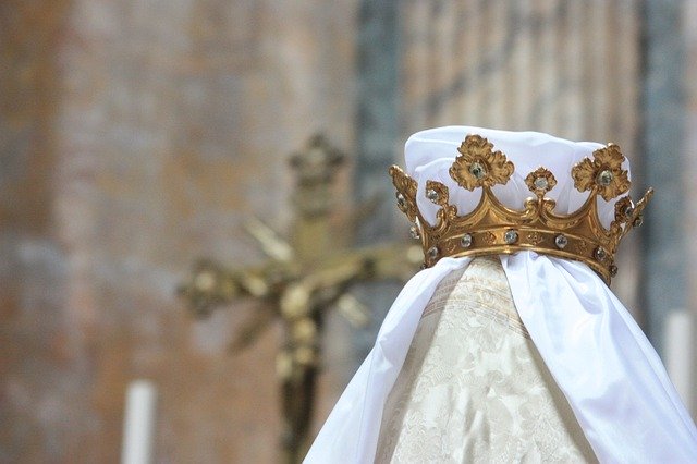 Free download Crown Religion Roman -  free photo or picture to be edited with GIMP online image editor