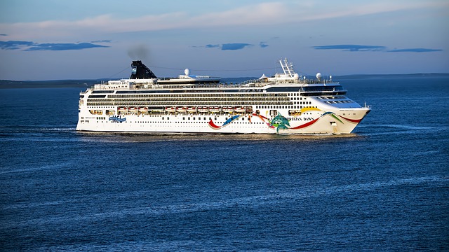 Free download cruise ship norwegian dawn adventure free picture to be edited with GIMP free online image editor