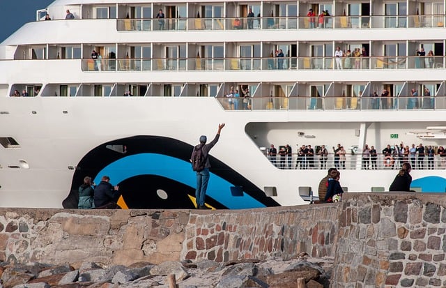 Free download cruise ship port ship travel free picture to be edited with GIMP free online image editor