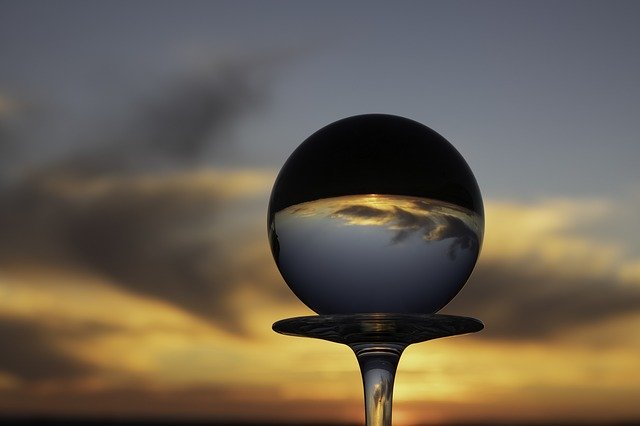 ดาวน์โหลดฟรี Crystal Ball Wine Glass - ภาพถ่ายหรือรูปภาพที่จะแก้ไขด้วยโปรแกรมแก้ไขรูปภาพออนไลน์ GIMP ฟรี