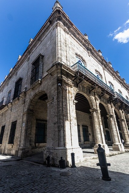 Free download Cuba Havana Habana Vieja -  free photo or picture to be edited with GIMP online image editor