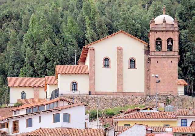 Descarga gratuita Cusco Temple San Cristóbal - foto o imagen gratuita para editar con el editor de imágenes en línea GIMP
