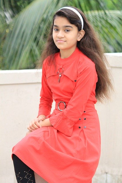Безкоштовно завантажте Cute Girl Indian Happy — безкоштовну фотографію чи малюнок для редагування в онлайн-редакторі зображень GIMP
