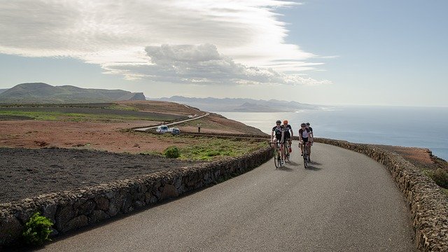 Download grátis de Bicicleta Esportiva de Ciclismo - foto ou imagem grátis para ser editada com o editor de imagens online GIMP