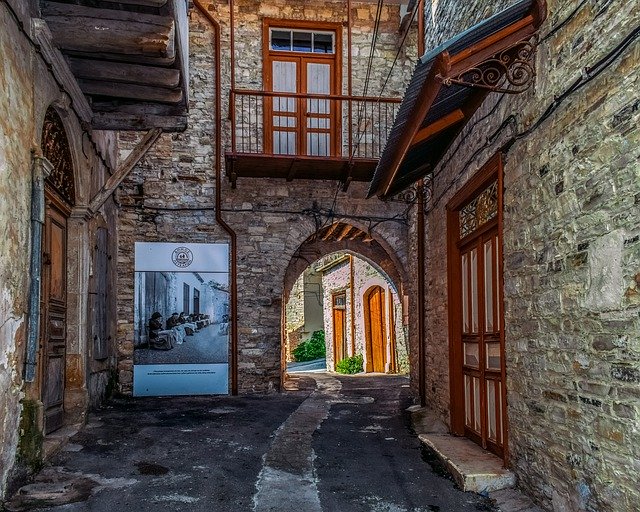 تنزيل Cyprus Pano Lefkara Architecture مجانًا - صورة مجانية أو صورة مجانية ليتم تحريرها باستخدام محرر الصور عبر الإنترنت GIMP