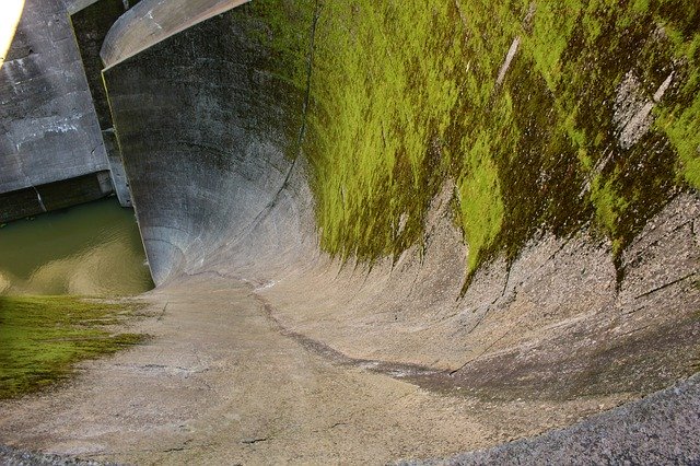 Descărcare gratuită Dam Human Structure Concrete - fotografie sau imagini gratuite pentru a fi editate cu editorul de imagini online GIMP