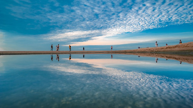 Free download da nang reflection seascape free picture to be edited with GIMP free online image editor