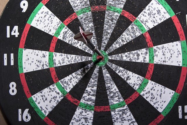 Free download Dart Arrow Target -  free photo or picture to be edited with GIMP online image editor