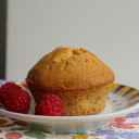 Delicious cake and red raspberries  screen for extension Chrome web store in OffiDocs Chromium