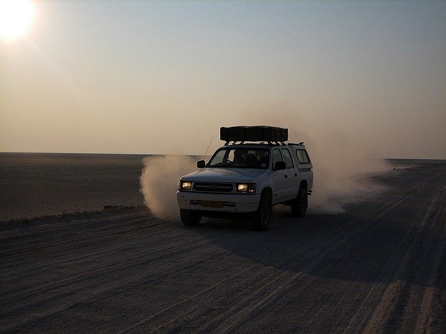 Descărcare gratuită Desert Runway Track - fotografie sau imagini gratuite pentru a fi editate cu editorul de imagini online GIMP