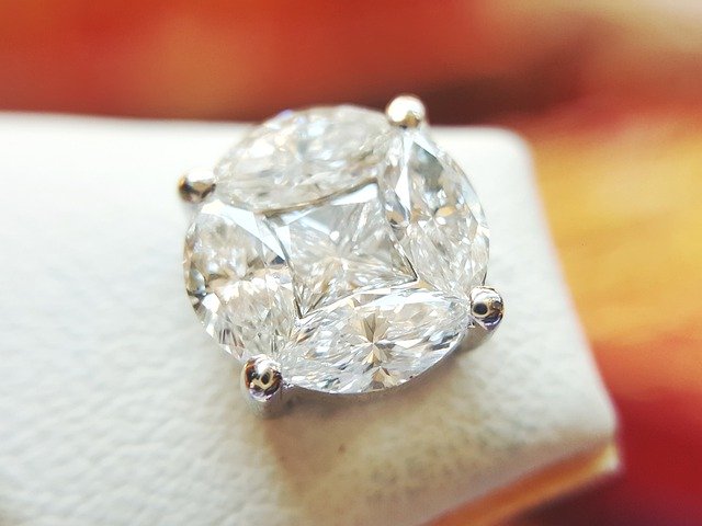 Free download Diamond Earrings Jewelry -  free photo or picture to be edited with GIMP online image editor