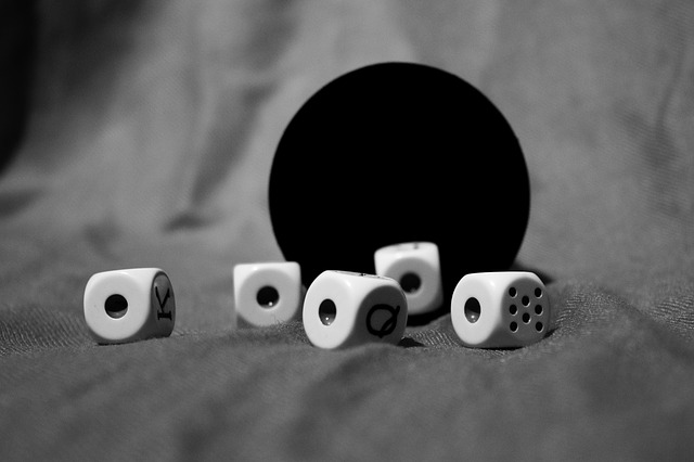 Free download dices play aces beaker dice game free picture to be edited with GIMP free online image editor