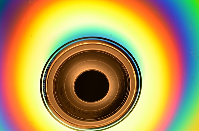 Free download disk hard drive hardware cd cd rom free picture to be edited with GIMP free online image editor