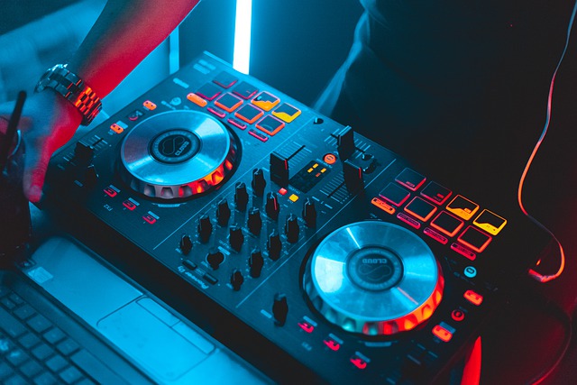 Free download dj turntable music dj equipment free picture to be edited with GIMP free online image editor