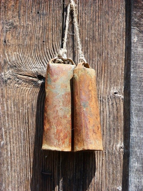 Безкоштовно завантажити Door Cowbells Cowbell - безкоштовне фото або зображення для редагування за допомогою онлайн-редактора зображень GIMP