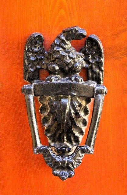 Gratis download Doorknocker Malta Door Call - gratis foto of afbeelding om te bewerken met GIMP online afbeeldingseditor