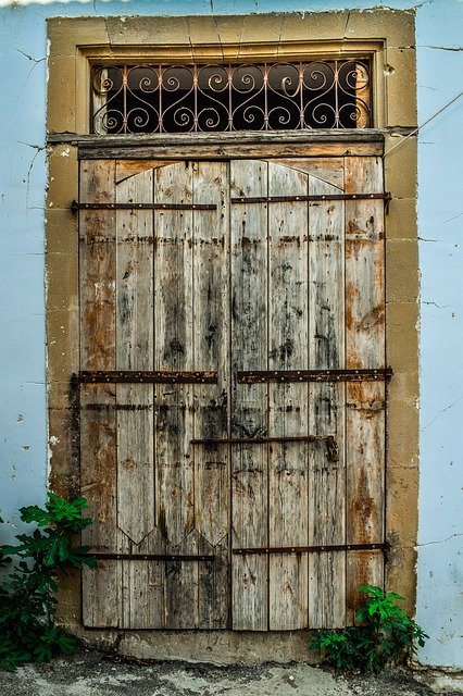 Template Photo Door Wooden Old -  for OffiDocs