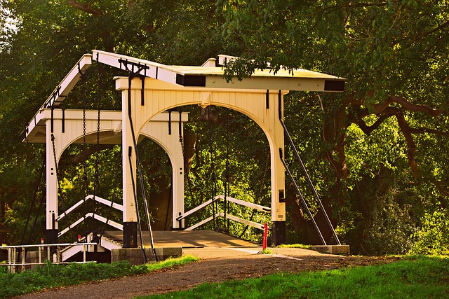 Free download drawbridge bridge crossing free picture to be edited with GIMP free online image editor