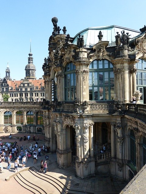 Gratis download Dresden Kennel Landmark Historic - gratis foto of afbeelding om te bewerken met GIMP online afbeeldingseditor