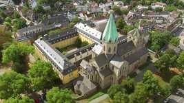 دانلود رایگان Drone Church Abbey - ویدیوی رایگان برای ویرایش با ویرایشگر ویدیوی آنلاین OpenShot