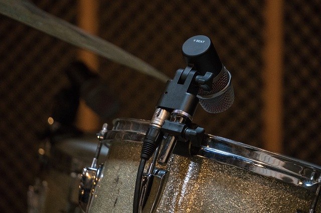Muat turun percuma drum tom snare mikrofon gambar percuma untuk diedit dengan editor imej dalam talian percuma GIMP