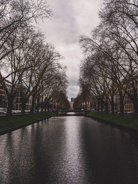 Ücretsiz indir Düsseldorf Almanya Düsseldorf - GIMP çevrimiçi resim düzenleyici ile düzenlenecek ücretsiz fotoğraf veya resim